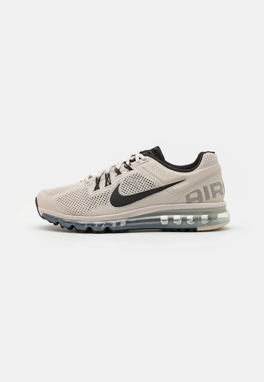 Фото № 2 с приближением к товару «‎AIR MAX 2013»