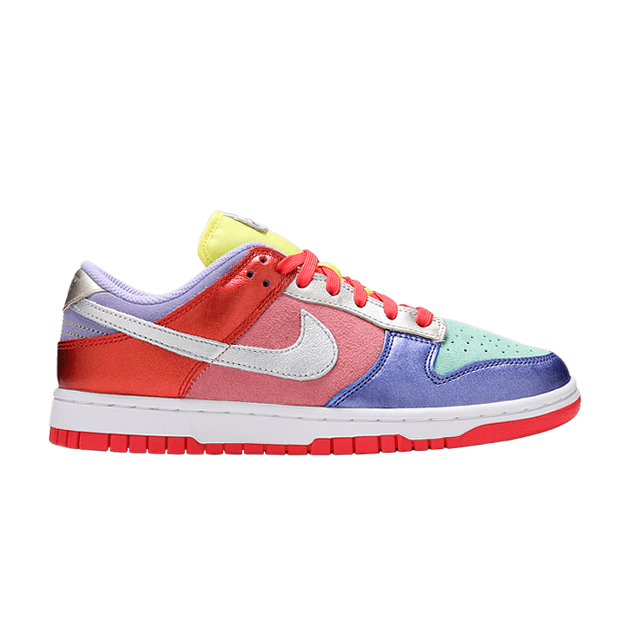 Фото № 1 с приближением к товару «‎Nike Women's Dunk Low Sunset Pulse»
