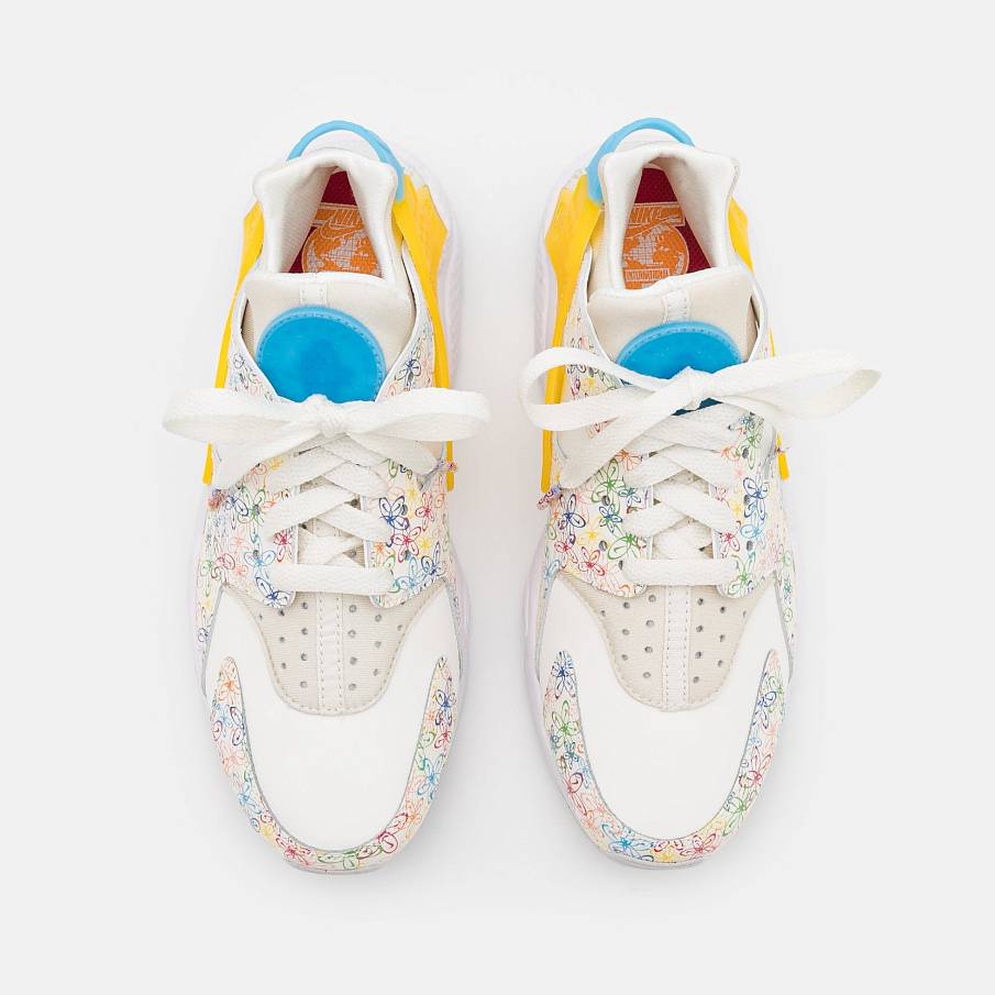 Фото № 5 с приближением к товару «‎Nike Air Huarache Cos »
