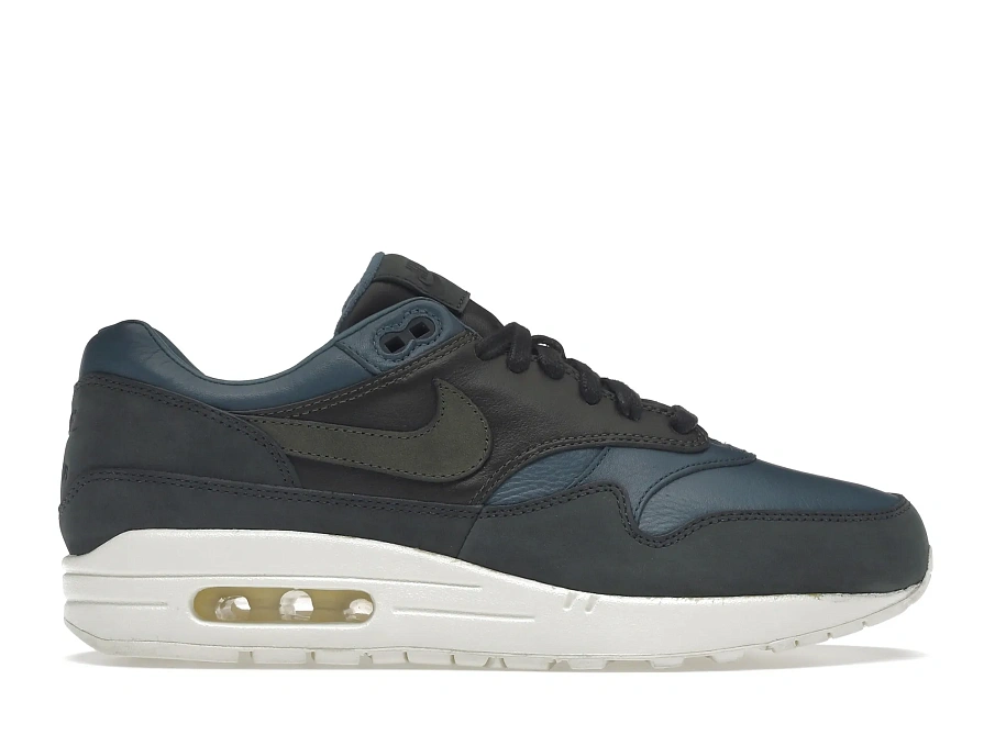 Фото № 1 с приближением к товару «‎Nike Air Max 1 Pinnacle Iced Jade»