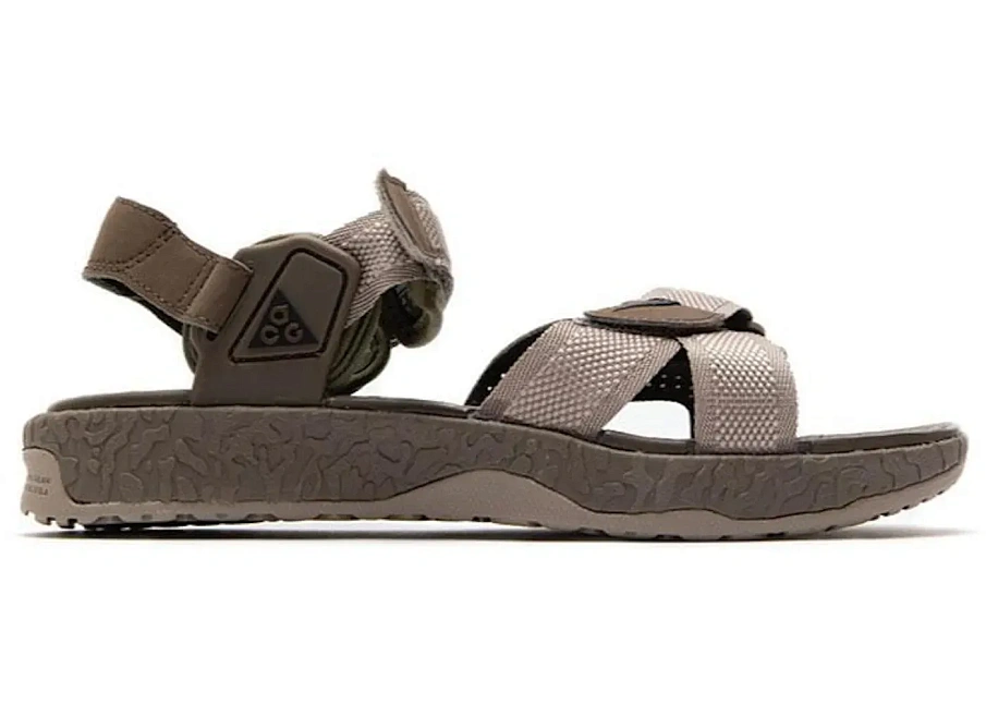 Фото № 1 с приближением к товару «‎Nike ACG Air Deschutz Moon Fossil»