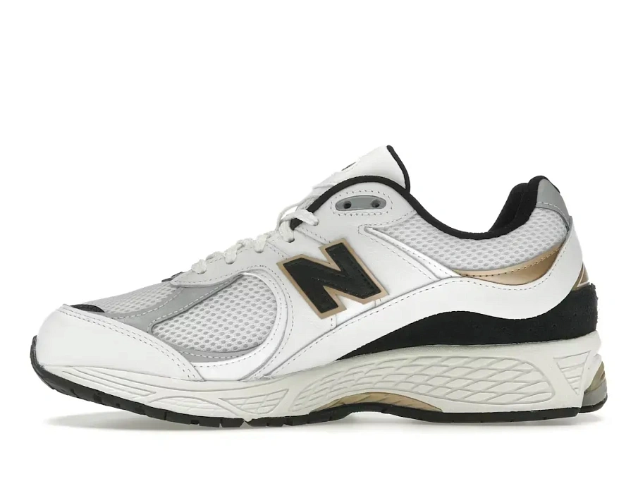 Фото № 3 с приближением к товару «‎New Balance 2002R»