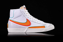 Фото № 1 с приближением к товару «‎Nike Blazer Mid '77 Infinite WhiteYellowBlue»