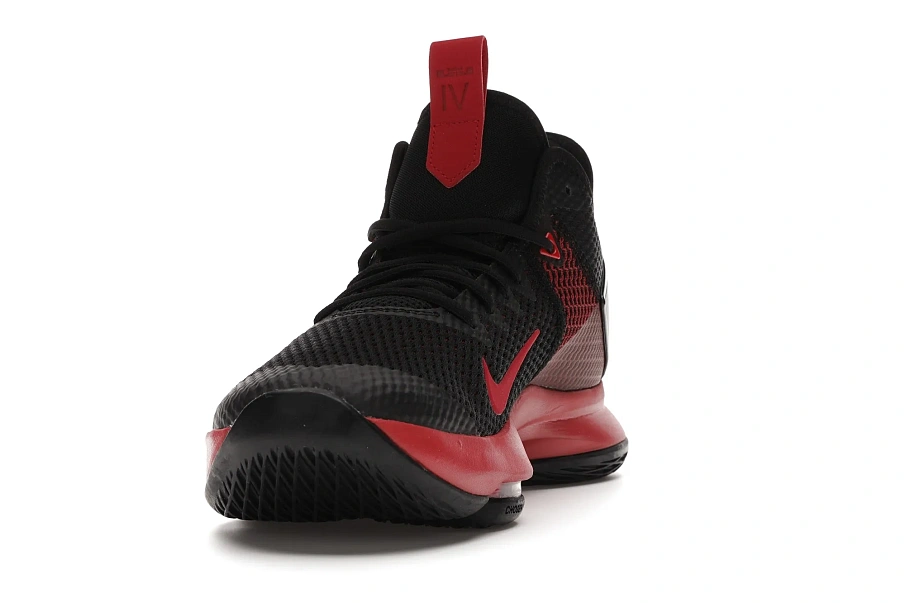 Фото № 2 с приближением к товару «‎LeBron Witness 4 Black Gym Red»