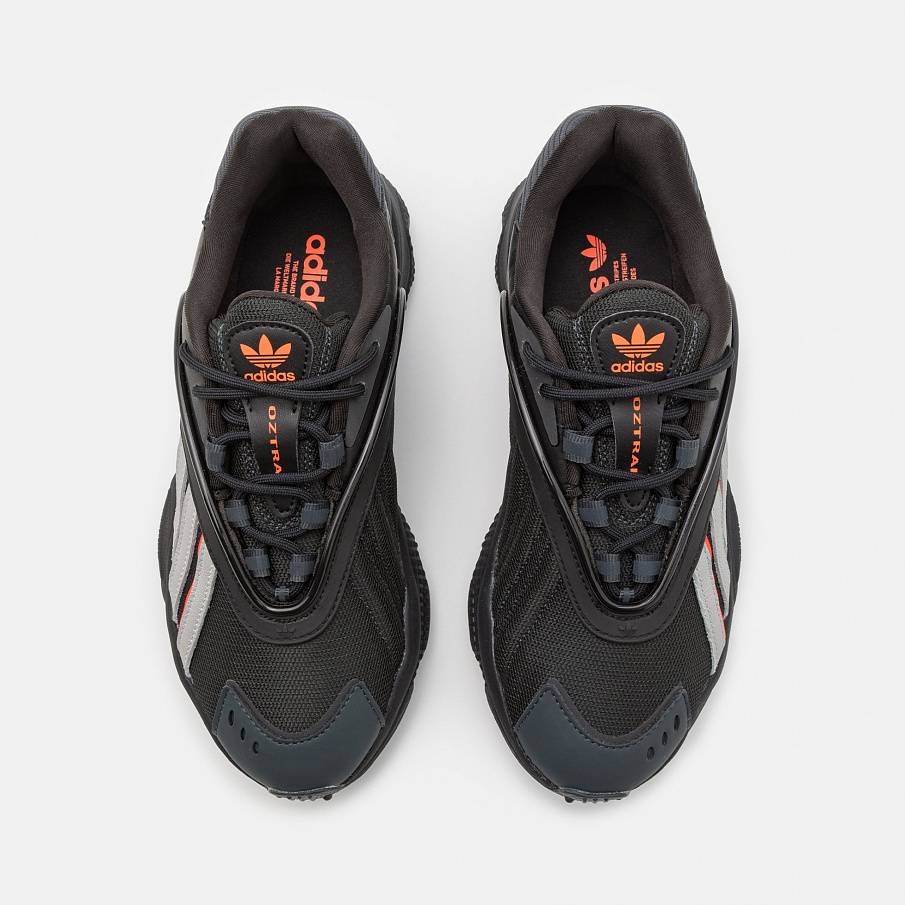 Фото № 4 с приближением к товару «‎Adidas Oztral »