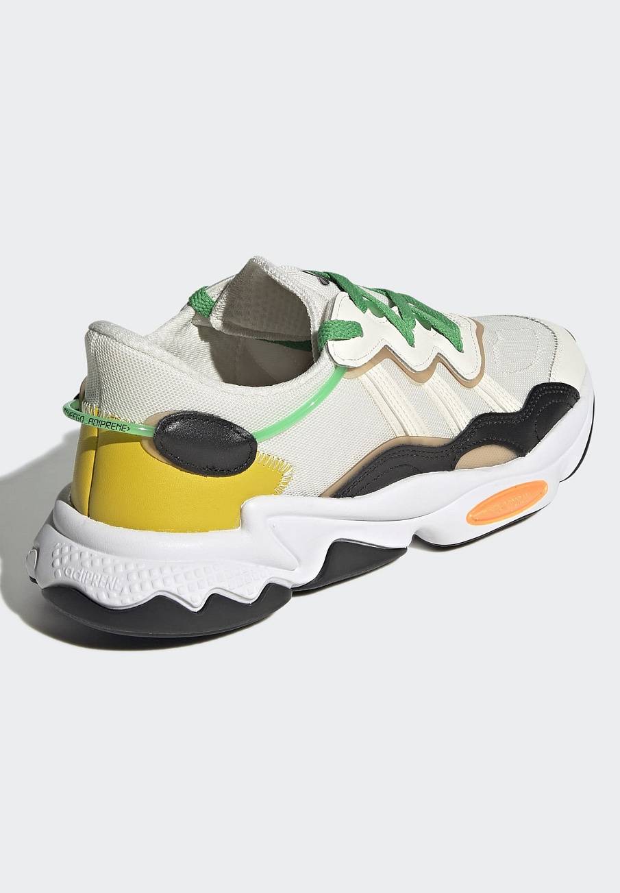 Фото № 3 с приближением к товару «‎Adidas Ozweego »