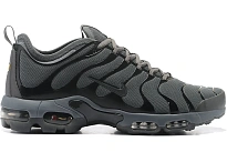 Фото № 1 с приближением к товару «‎Nike Air Max Plus TN Ultra Dark Grey »