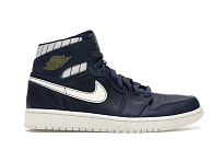 Фото № 1 с приближением к товару «‎Jordan 1 Retro Jeter RE2PECT»