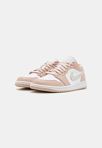 Фото № 2 с приближением к товару «‎AIR JORDAN 1 LOW»