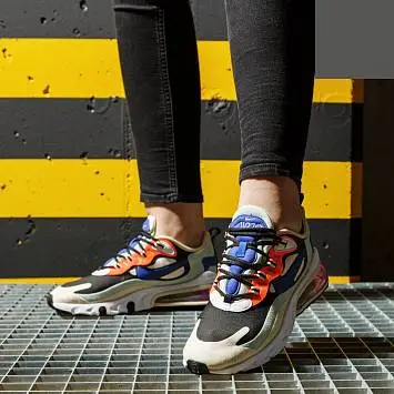 Nike Wmns Air Max 270 React 'Fossil' - 2