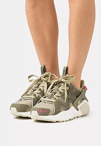 Фото № 4 с приближением к товару «‎AIR HUARACHE»