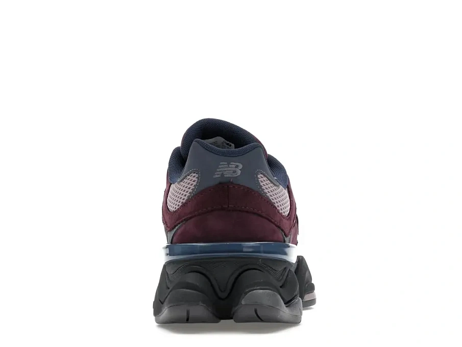 Фото № 4 с приближением к товару «‎New Balance 9060»