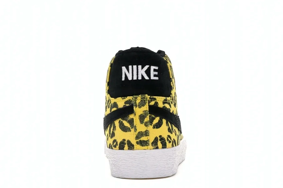 Фото № 4 с приближением к товару «‎Nike SB Blazer Kisses»