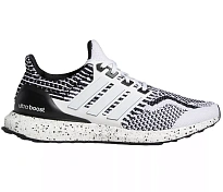 Фото № 1 с приближением к товару «‎adidas Ultra Boost 5.0 DNA Cloud White Black»