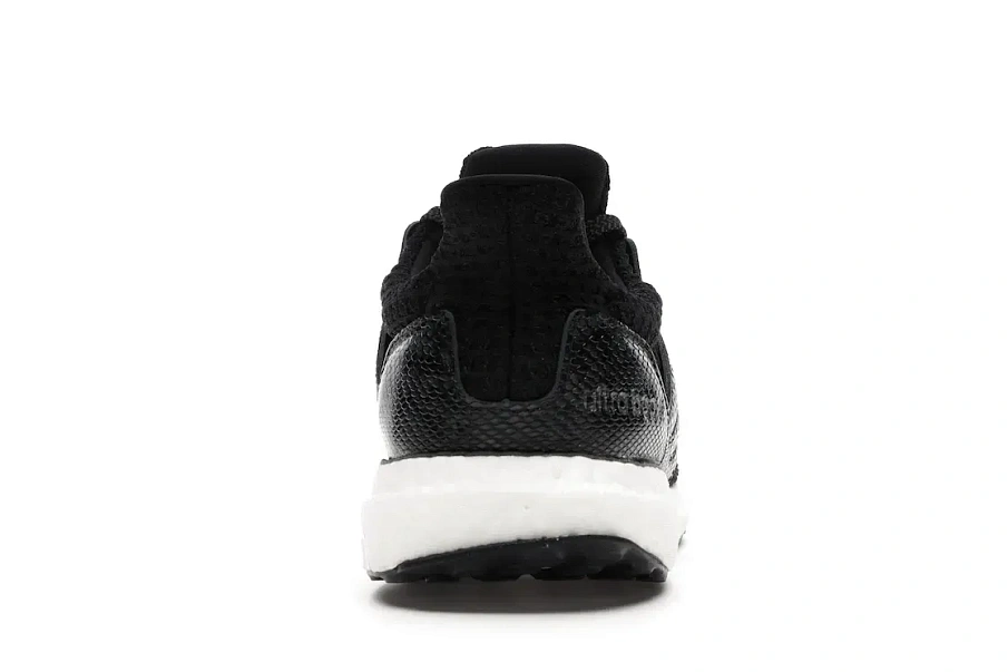 Фото № 4 с приближением к товару «‎adidas Ultra Boost Snakeskin Black»