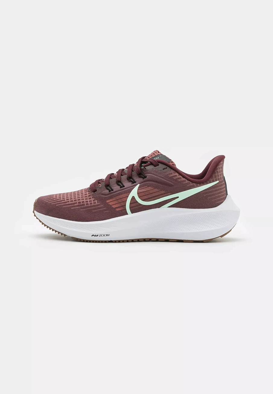 Фото № 1 с приближением к товару «‎AIR ZOOM PEGASUS 39»