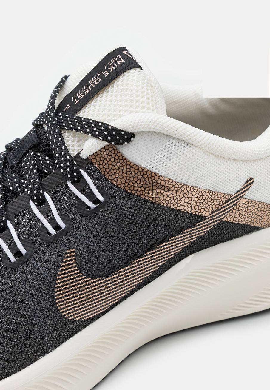 Фото № 5 с приближением к товару «‎Nike Quest 4 Prm»