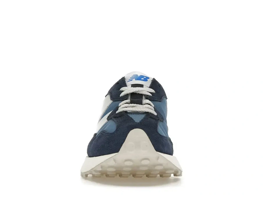 Фото № 2 с приближением к товару «‎New Balance 327»