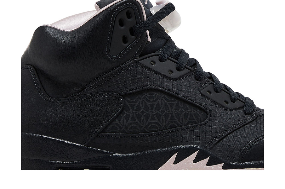Фото № 3 с приближением к товару «‎Paris Saint-Germain x Air Jordan 5 Retro Off Noir»