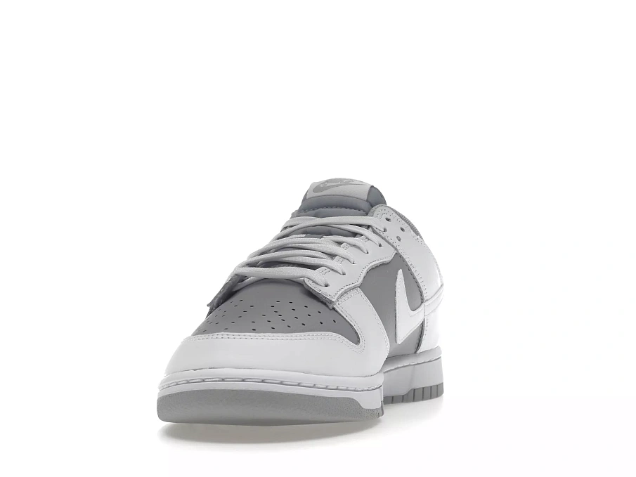 Фото № 2 с приближением к товару «‎Nike Dunk Low Retro White Grey»