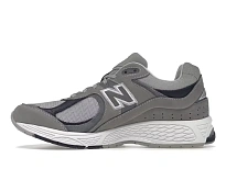 Фото № 3 с приближением к товару «‎New Balance 2002R»