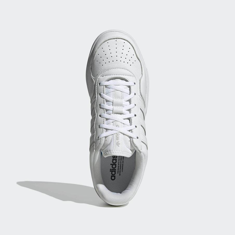 Фото № 3 с приближением к товару «‎Adidas Courtic »