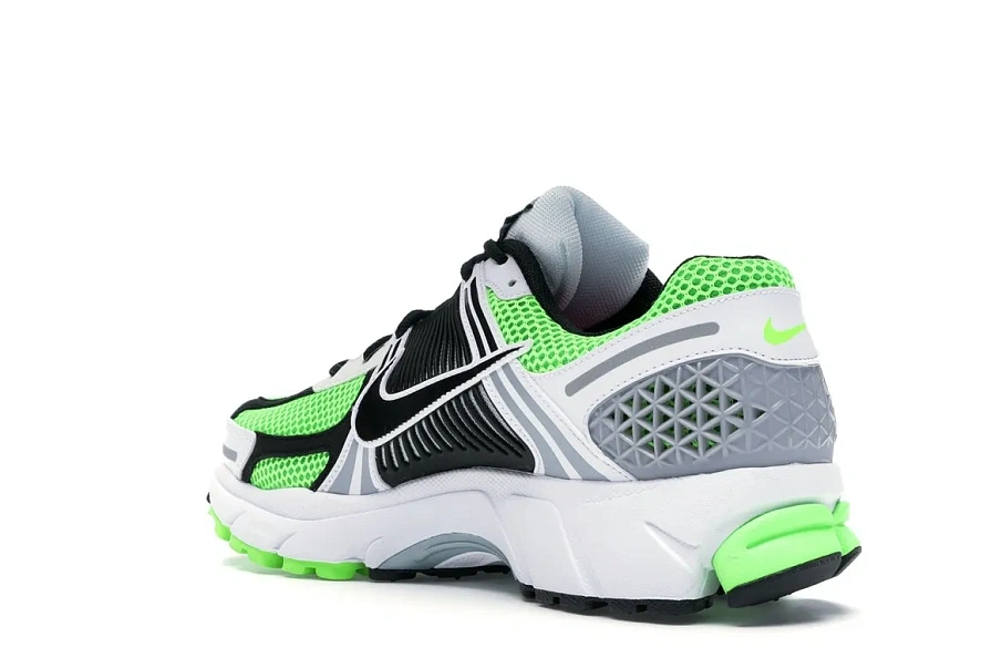 Фото № 6 с приближением к товару «‎Nike Zoom Vomero 5 Electric Green Black»