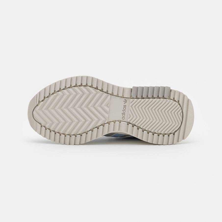 Фото № 4 с приближением к товару «‎Adidas Retropy F2 »