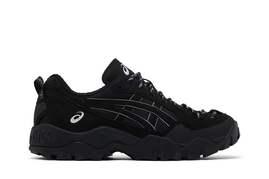 Фото № 2 с приближением к товару «‎ASICS Gel Pickax Triple Black»