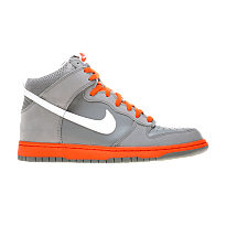 Фото № 1 с приближением к товару «‎Nike Dunk High»