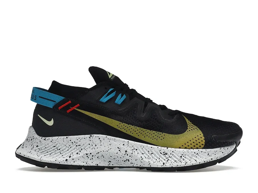 Фото № 1 с приближением к товару «‎Nike Pegasus Trail 2 Black Dark Sulfur»