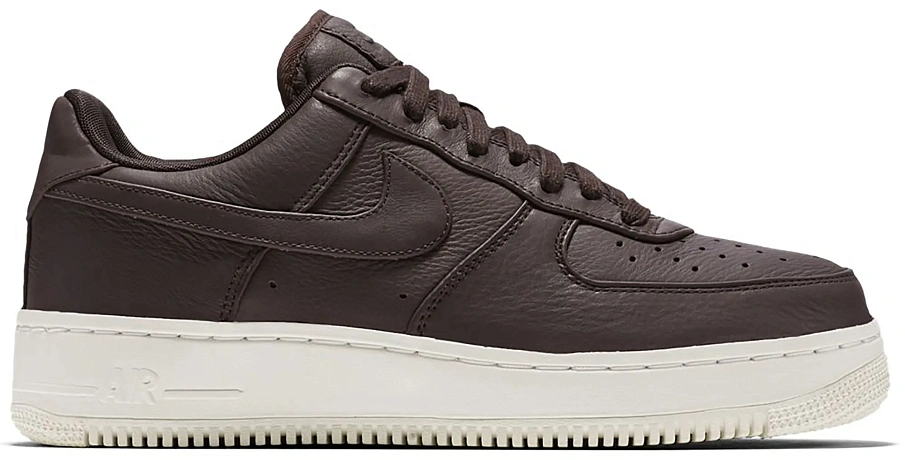 Фото № 1 с приближением к товару «‎NikeLab Air Force 1 Low Velvet Brown»