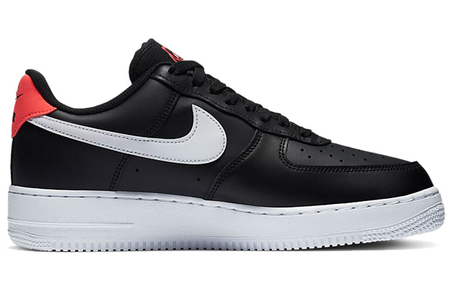 Фото № 2 с приближением к товару «‎Nike Air Force 1 '07 BlackWhiteRed»