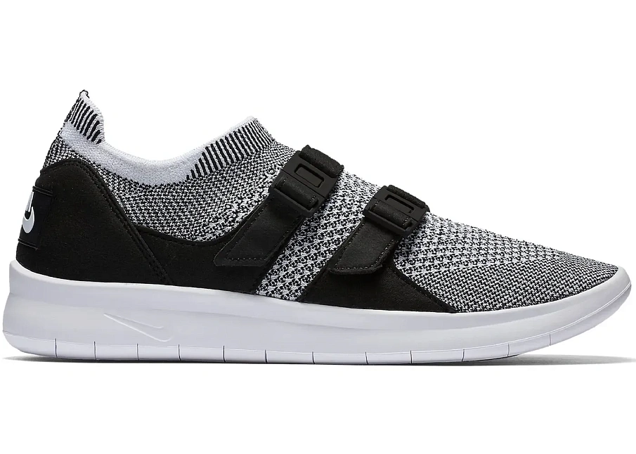 Фото № 1 с приближением к товару «‎Nike Air Sock Racer Ultra Flyknit Oreo »