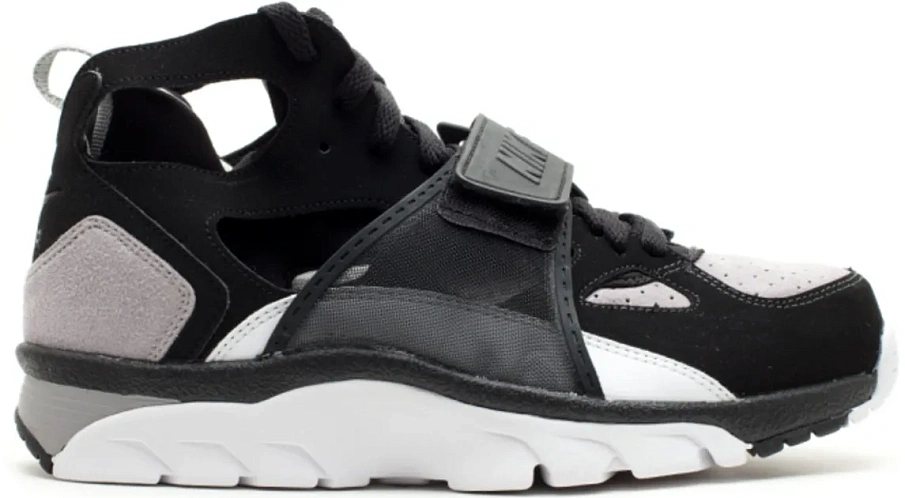 Фото № 1 с приближением к товару «‎Nike Air Trainer Huarache Black»