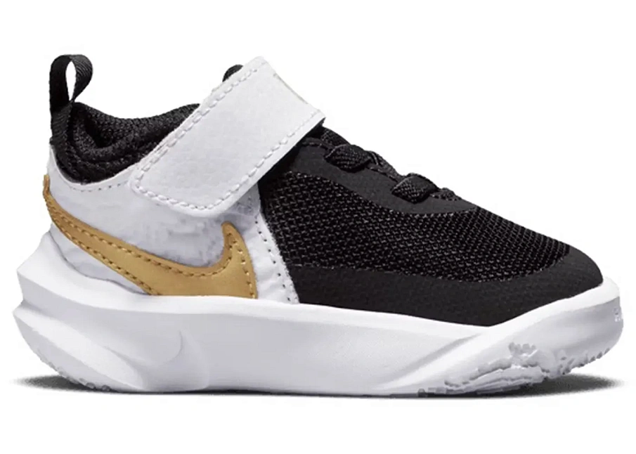 Фото № 1 с приближением к товару «‎Nike Team Hustle D 10»