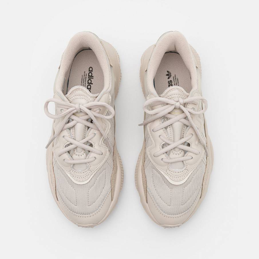 Фото № 3 с приближением к товару «‎Adidas Ozweego »