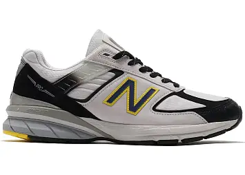 New Balance 990v5