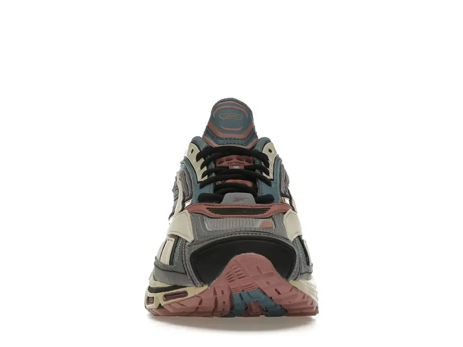 Фото № 2 с приближением к товару «‎Reebok Premier Road Ultra»