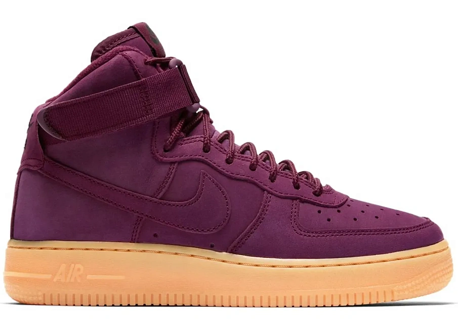 Фото № 1 с приближением к товару «‎Nike Air Force 1 High»