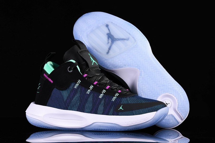 Фото № 3 с приближением к товару «‎Nike Air Jordan Jumpman 2020 »