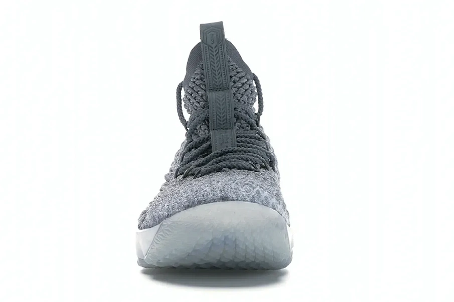 Фото № 2 с приближением к товару «‎Nike LeBron 15 City Series»