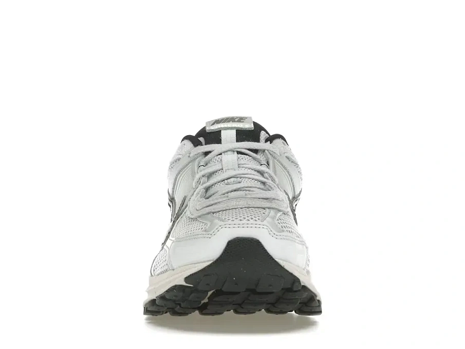 Фото № 2 с приближением к товару «‎Nike Zoom Vomero 5»