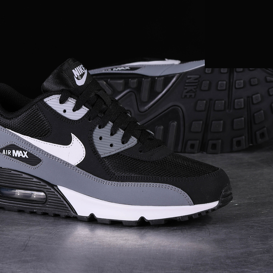 Фото № 3 с приближением к товару «‎Nike Air Max 90 Essential 'Cool Grey'»