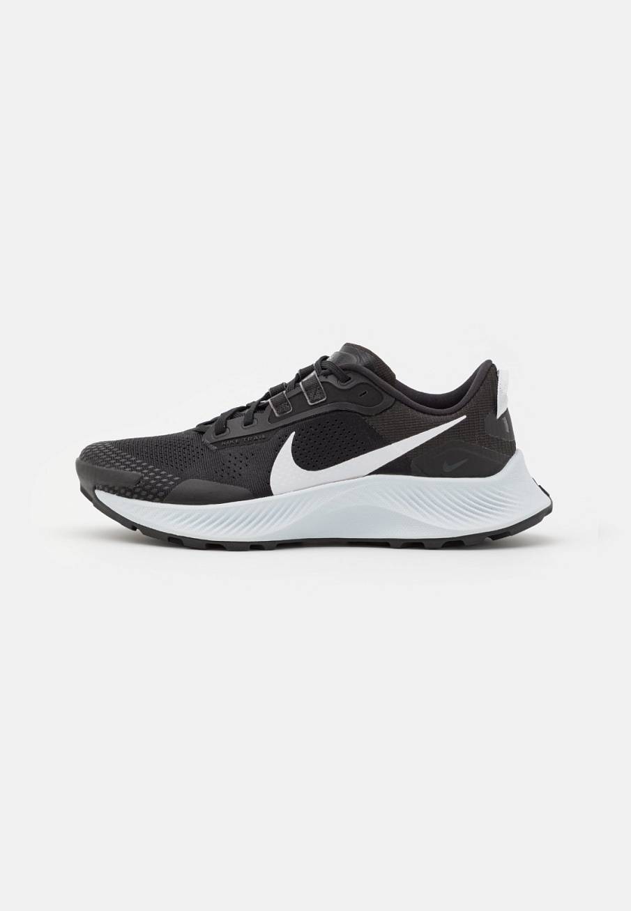 Фото № 1 с приближением к товару «‎Nike Pegasus Trail 3»