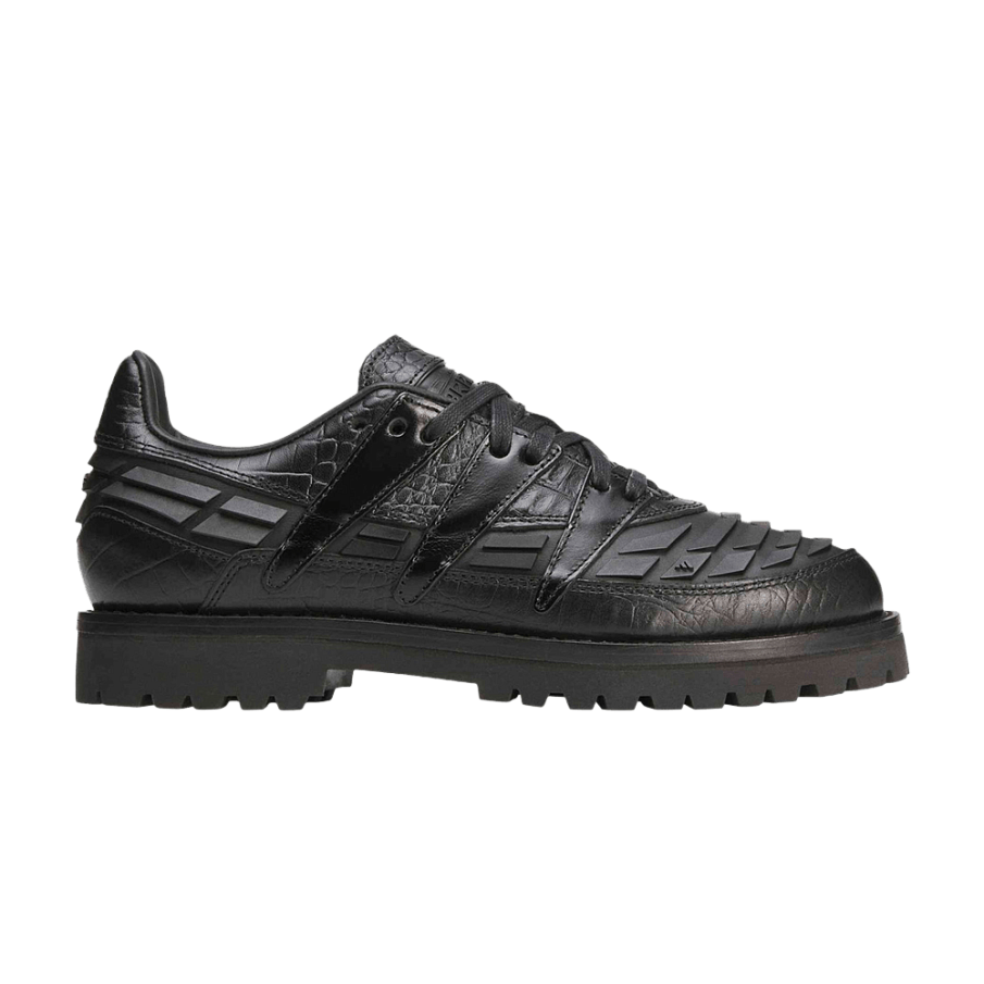 Фото № 1 с приближением к товару «‎Disney x Brain Dead x adidas Predator 94 Triple Black (KI4185)»