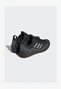 Фото № 3 с приближением к товару «‎TERREX SWIFT SOLO HIKING»