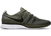 Фото № 1 с приближением к товару «‎Nike Flyknit Trainer Medium Olive»