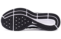 Фото № 4 с приближением к товару «‎Nike Air Zoom Pegasus 33 'Black White'»