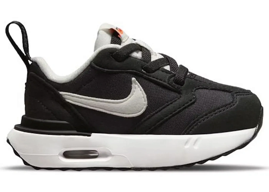 Фото № 1 с приближением к товару «‎Nike Air Max Dawn»